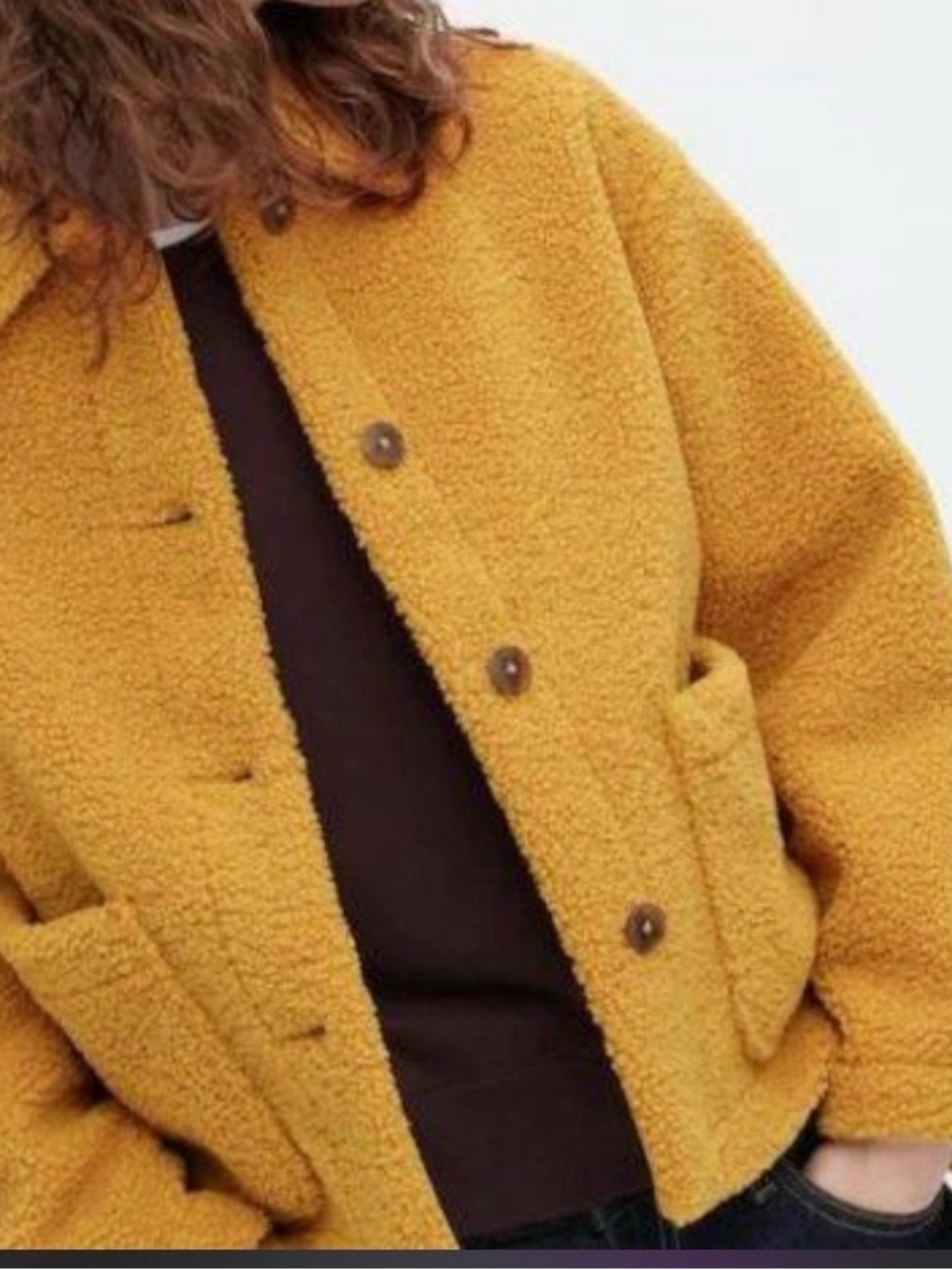 Uniqlo Women's Teddy Jacket in Camel yellow